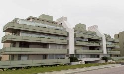 Edificio Punta Vapor en Peninsula 8512 1 grande